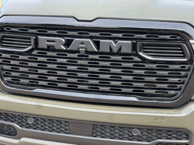 2026 Ram 1500 Big Horn Crew Cab 4x4 57 Box