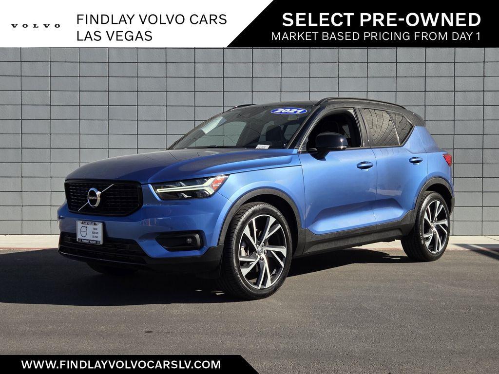 2021 Volvo XC40