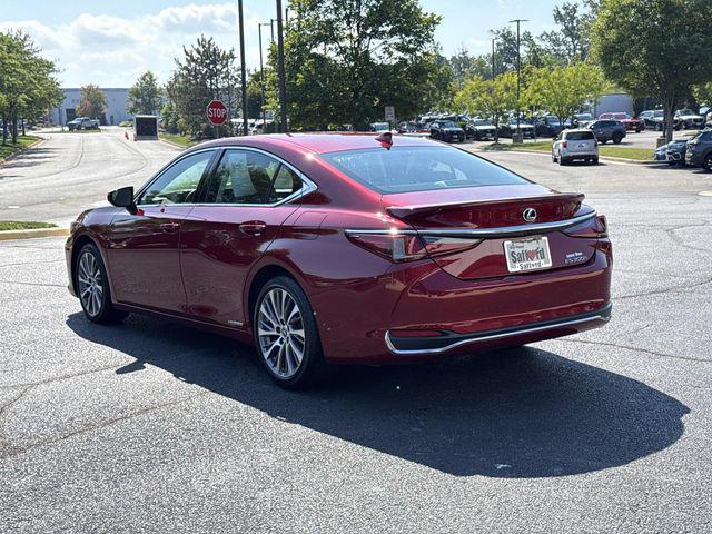 2021 Lexus ES 300h