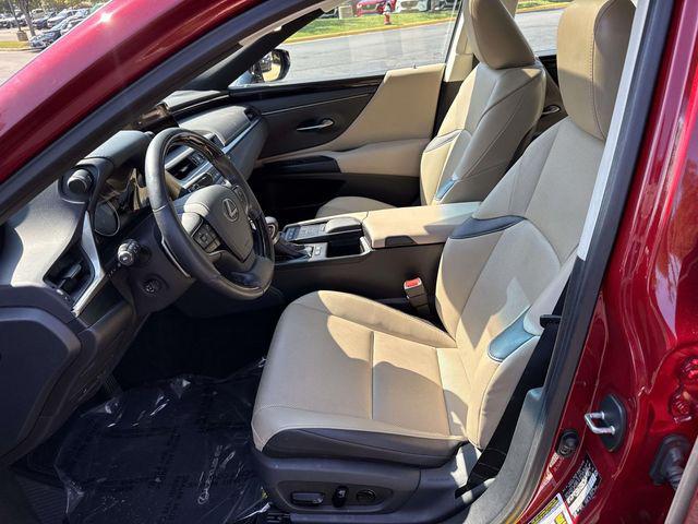 2021 Lexus ES 300h