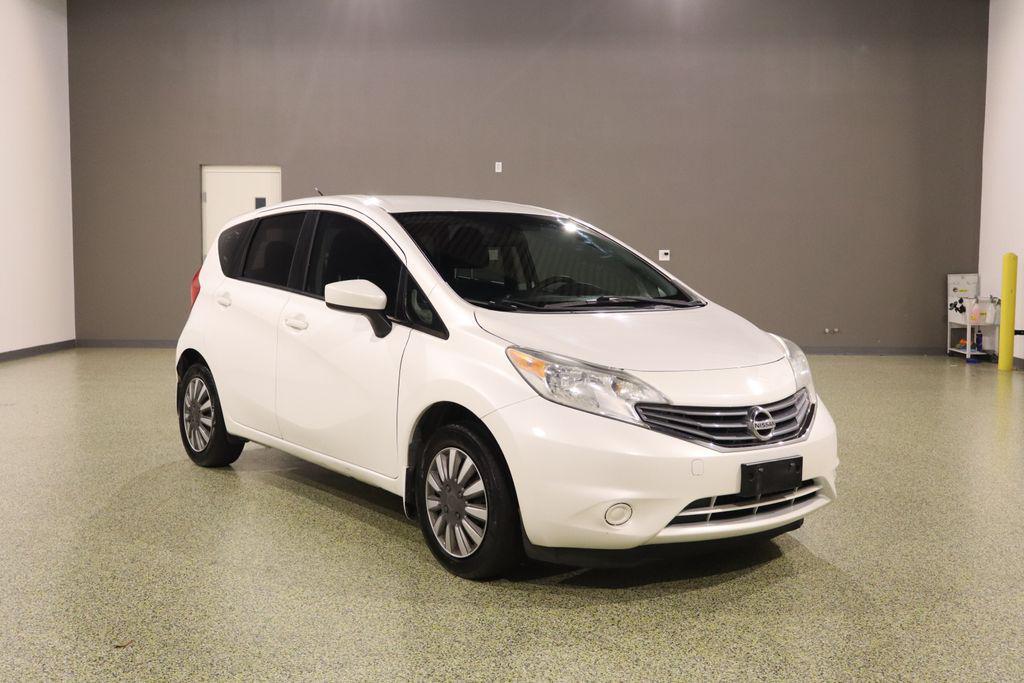 White 2015 Nissan Versa Note Hatchback Front-Wheel Drive Automatic