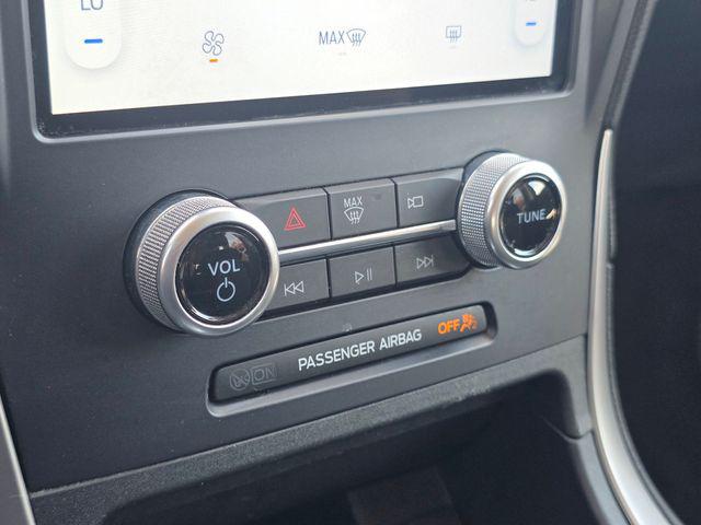 2023 Ford Edge SE