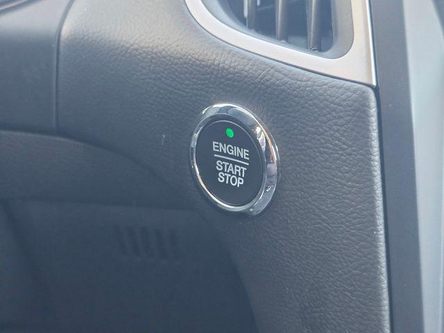2023 Ford Edge SE