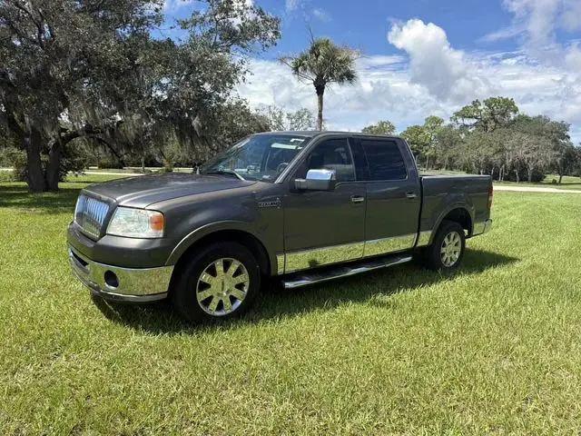 2006 Lincoln Mark LT Pickup 4D 5 1/2 ft for sale in Weeki Wachee, FL