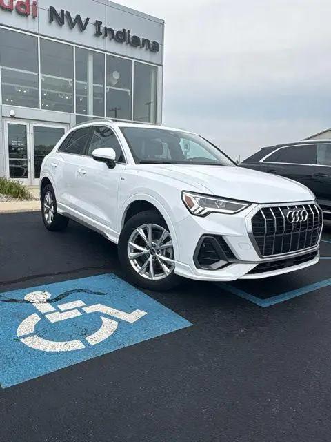 2025 Audi Q3 Premium 45 TFSI S line quattro Tiptronic for sale in Merrillville, IN
