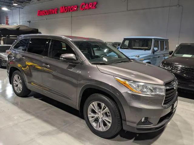 2014 Toyota Highlander XLE V6 for sale in Lake Forest, IL