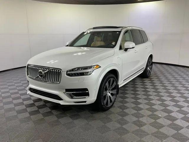 2025 Volvo XC90 Plug-In Hybrid T8 Ultra 7-Seater for sale in Fort Wayne, IN