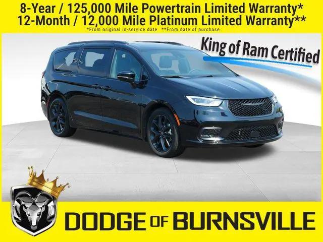 2025 Chrysler Pacifica Limited for sale in Burnsville, MN