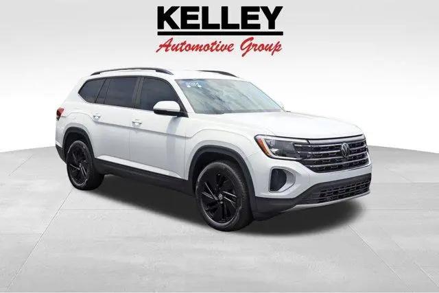 2024 Volkswagen Atlas 2.0T SE w/Technology for sale in Bartow, FL