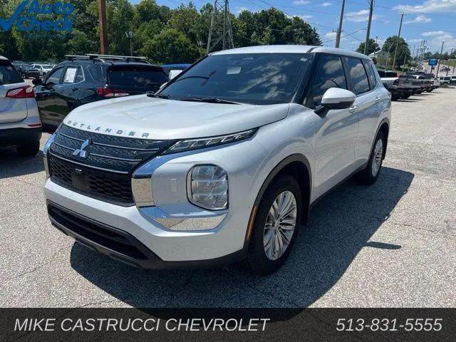 2024 Mitsubishi Outlander ES 2.5 S-AWC for sale in Milford, OH