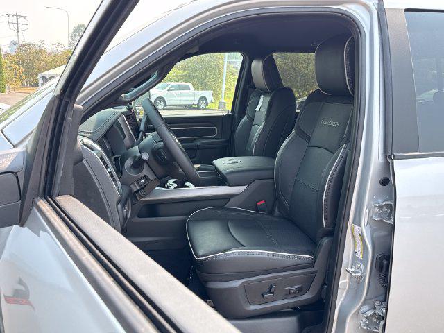2026 Ram 2500 Laramie Crew Cab 4x4 8 Box