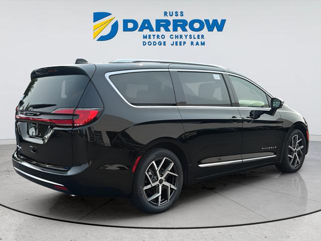 2027 Chrysler Pacifica Pinnacle