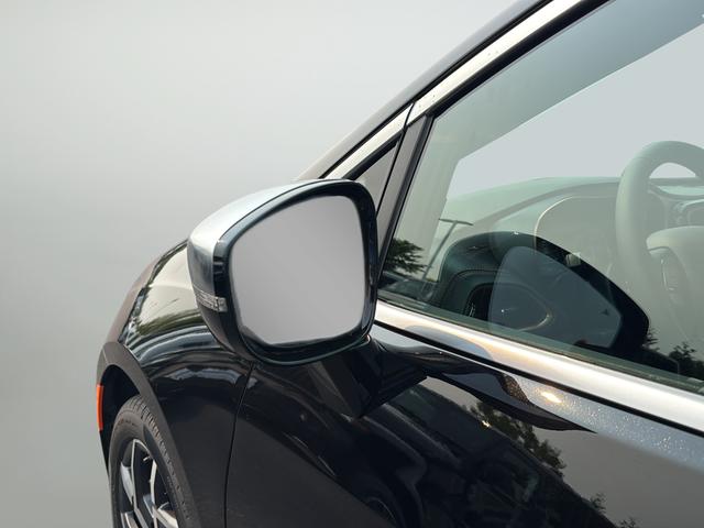 2027 Chrysler Pacifica Pinnacle