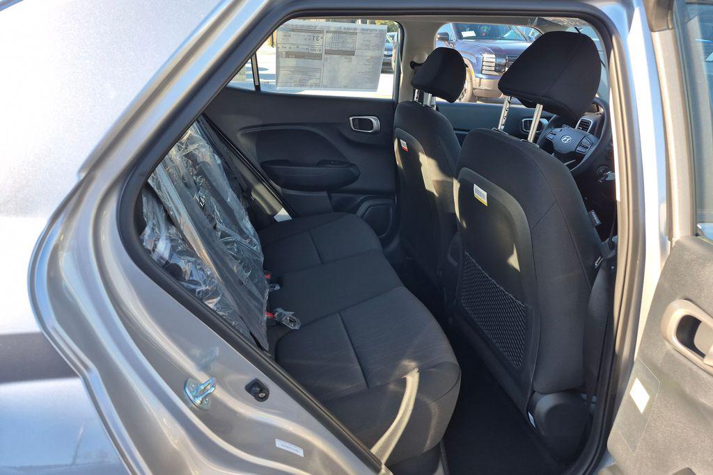 New 2026 Silver HYUNDAI SE image 16