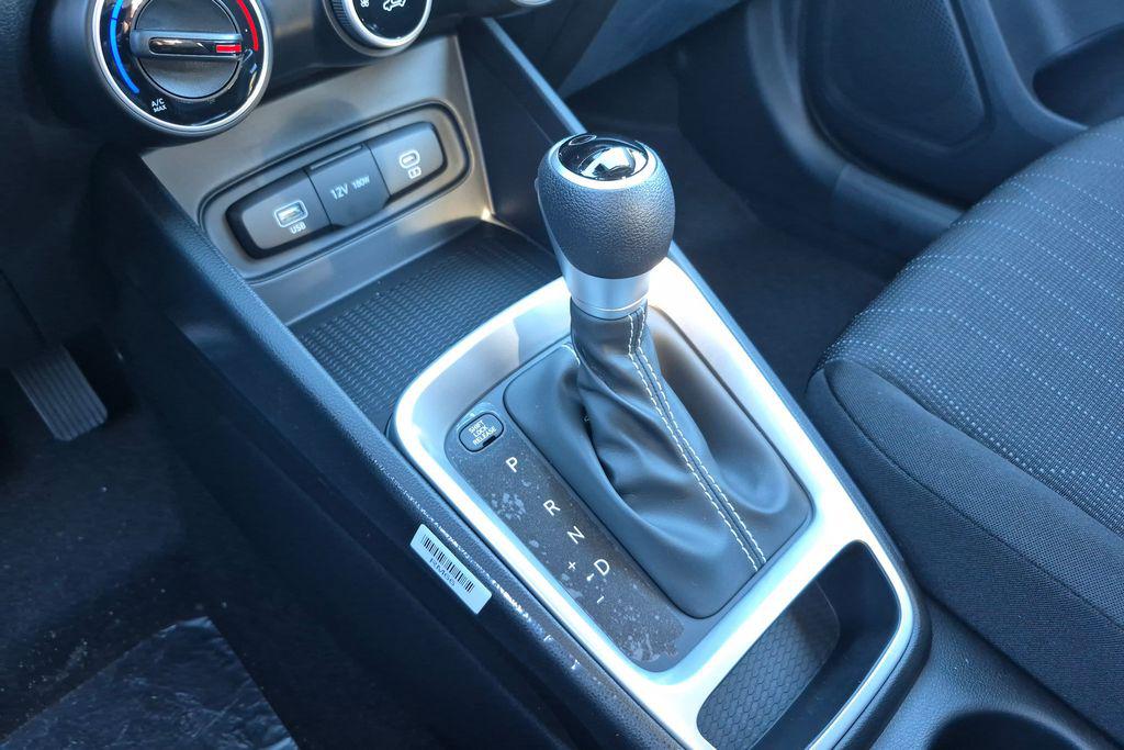 New 2026 Silver HYUNDAI SE image 25