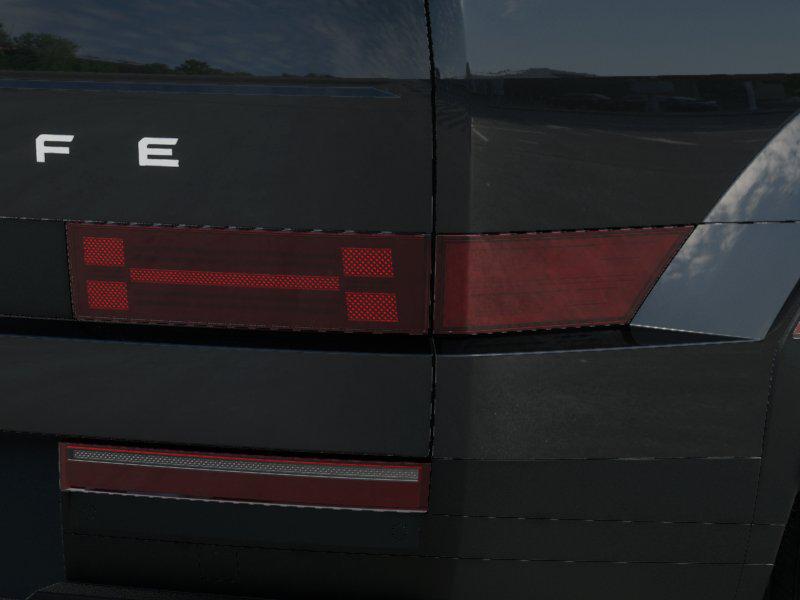 New 2027 Black Hyundai SEL FWD image 10