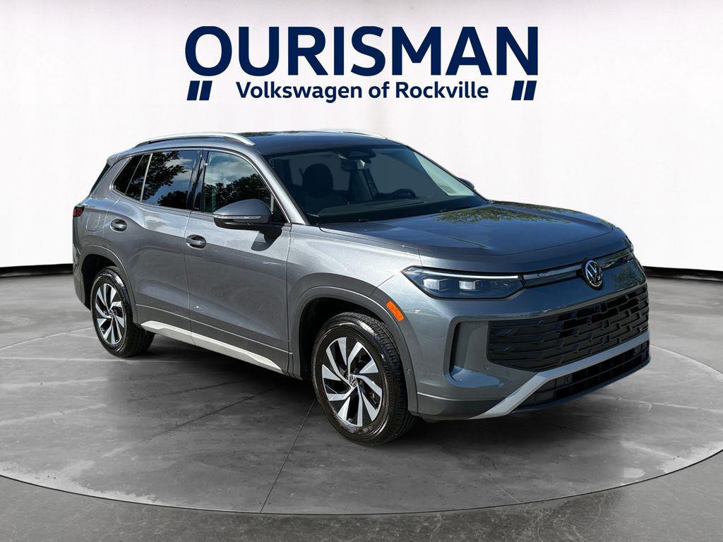 /2025 Volkswagen Tiguan