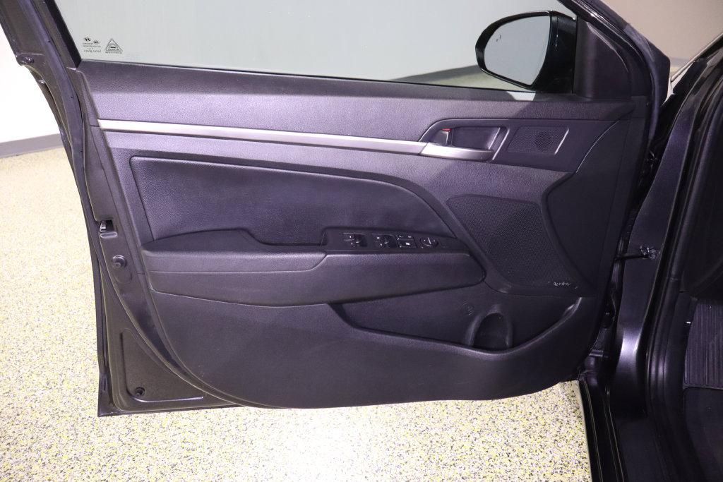 car-gallery-34
