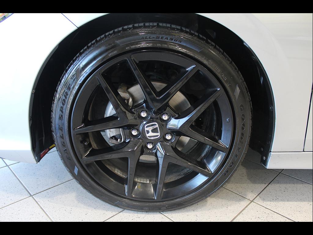 2025 Honda Civic Sport - Photo 9