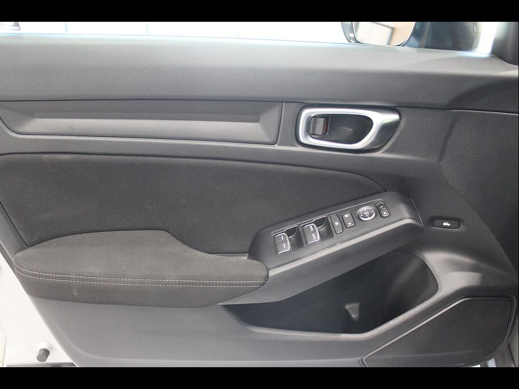 2025 Honda Civic Sport - Photo 15