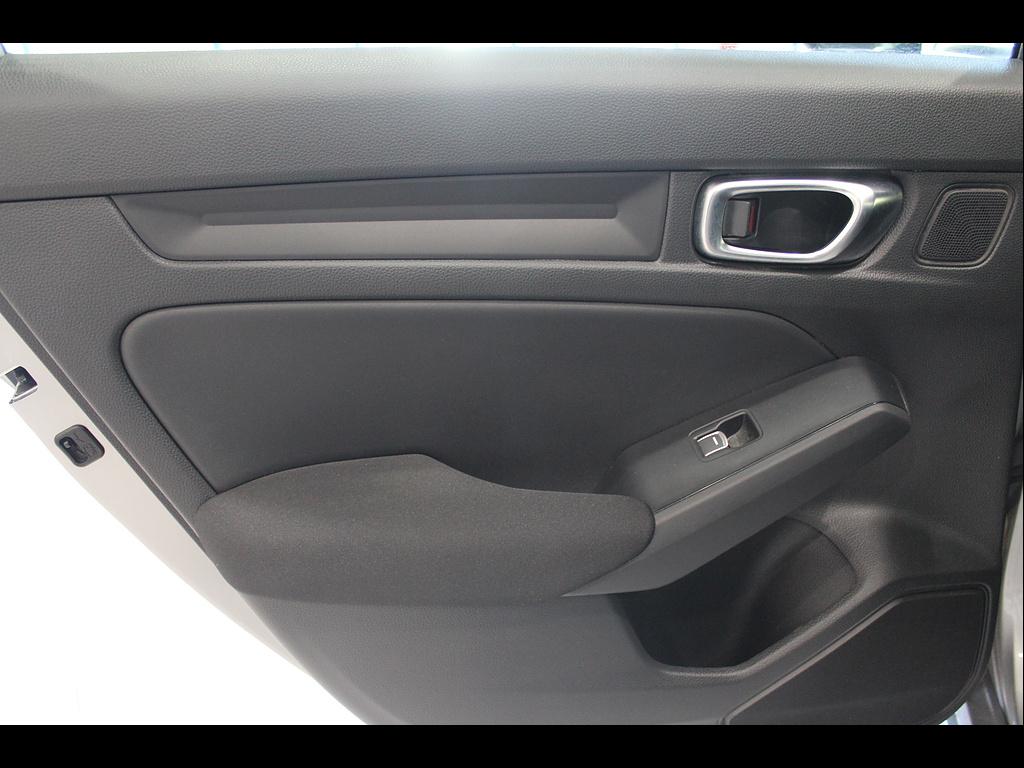 2025 Honda Civic Sport - Photo 18
