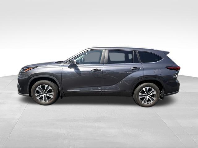 2023 Toyota Highlander XLE 2023 Toyota Highlander XLE