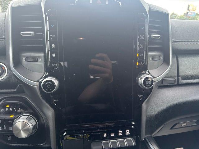 2023 Ram 1500 Laramie Crew Cab 4x4 57 Box