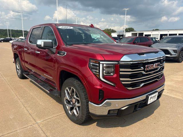 2022 GMC Sierra 1500 4WD Crew Cab Short Box SLT for sale in Fort Madison, IA