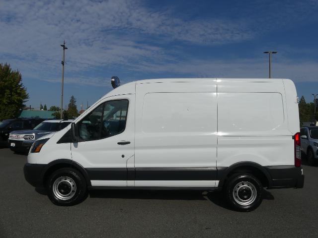 2017 Ford Transit 130 WB Medium Roof Cargo