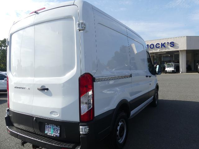 2017 Ford Transit 130 WB Medium Roof Cargo