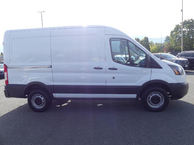 2017 Ford Transit 130 WB Medium Roof Cargo