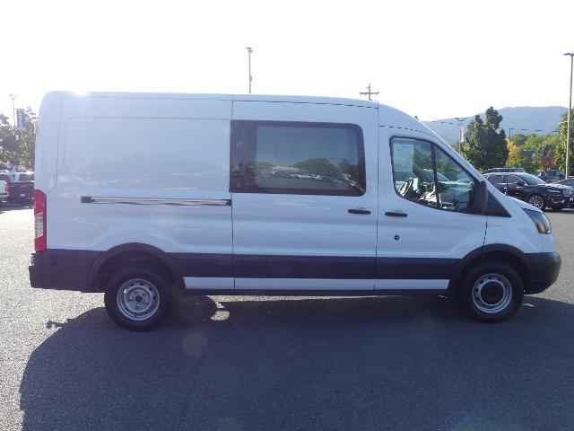 2017 Ford Transit 148 WB Medium Roof Cargo