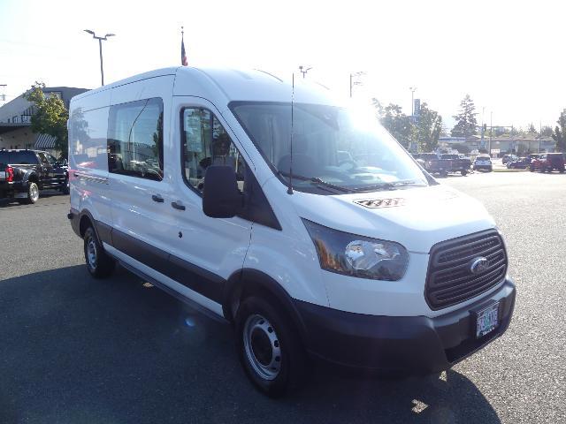 2017 Ford Transit 148 WB Medium Roof Cargo