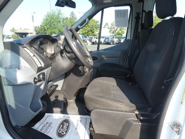 2017 Ford Transit 148 WB Medium Roof Cargo