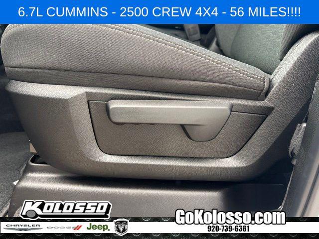 2025 Ram 2500 Tradesman Crew Cab 4x4 6'4" Box