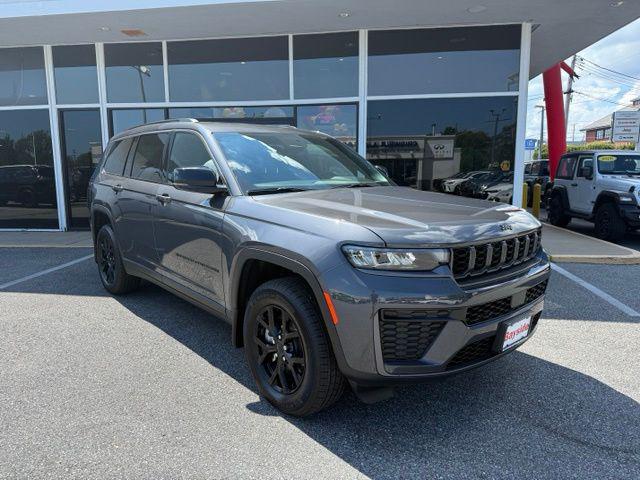2026 Jeep Grand Cherokee L GRAND CHEROKEE L LAREDO ALTITUDE 4X4