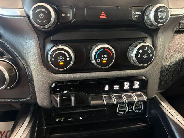 2019 Ram 1500 Big Horn/Lone Star Crew Cab 4x4 57 Box