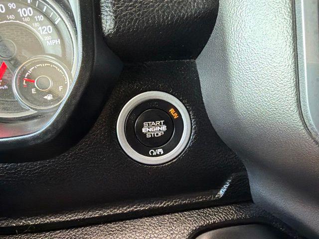 2019 Ram 1500 Big Horn/Lone Star Crew Cab 4x4 57 Box