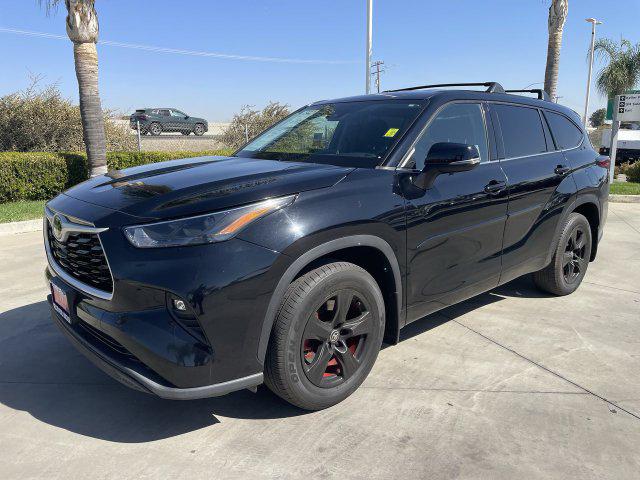 2022 Toyota Highlander LE for sale in Hanford, CA