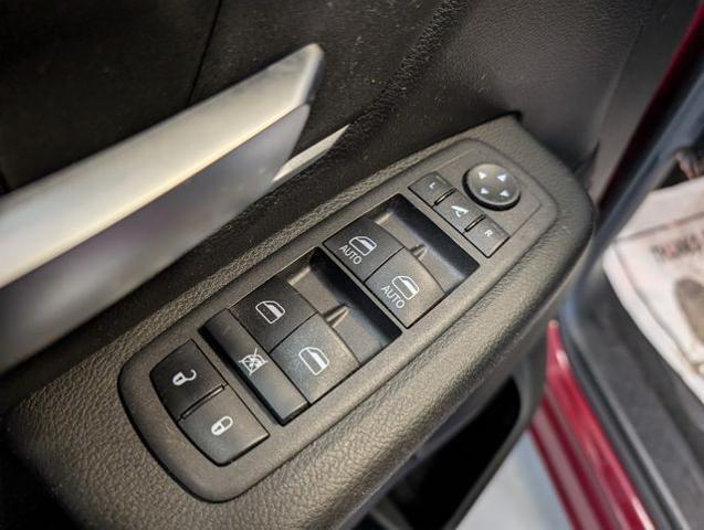 2023 Ram 1500 Big Horn Crew Cab 4x4 57 Box