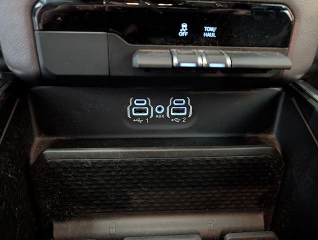 2023 Ram 1500 Big Horn Crew Cab 4x4 57 Box
