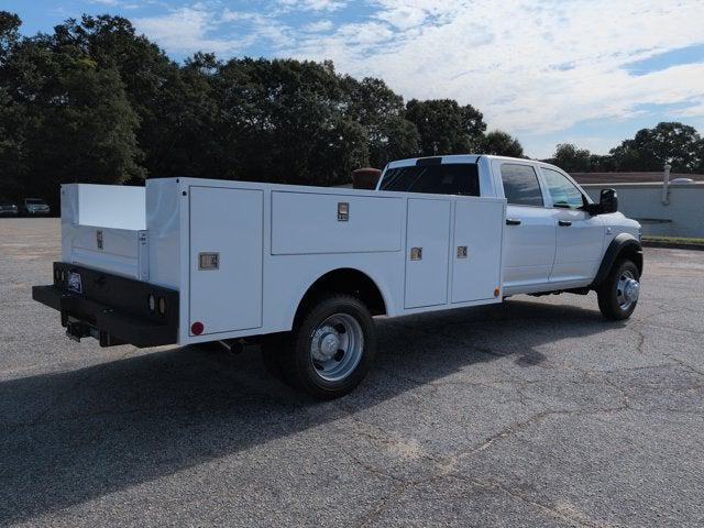2026 RAM 5500 Chassis RAM 5500 TRADESMAN CHASSIS CREW CAB 4X4 84 CA