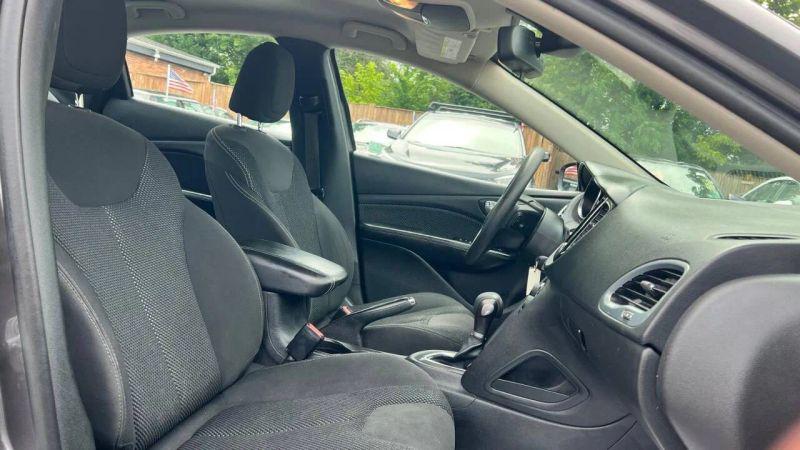 2016 Dodge Dart SXT