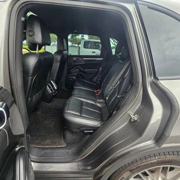 2012 Porsche Cayenne Base