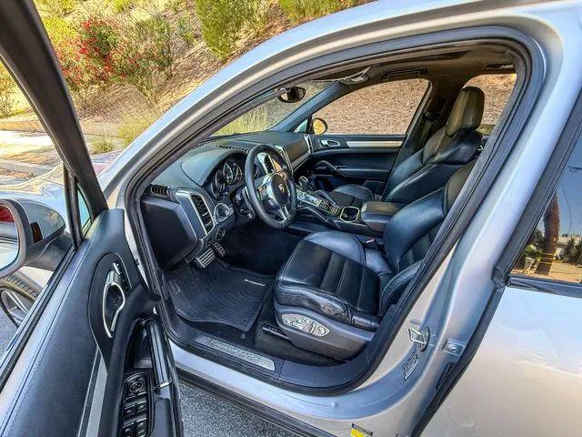 2011 Porsche Cayenne Turbo