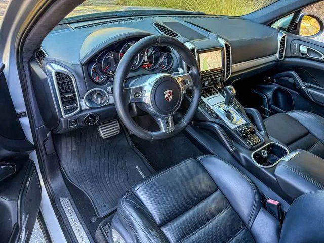 2011 Porsche Cayenne Turbo