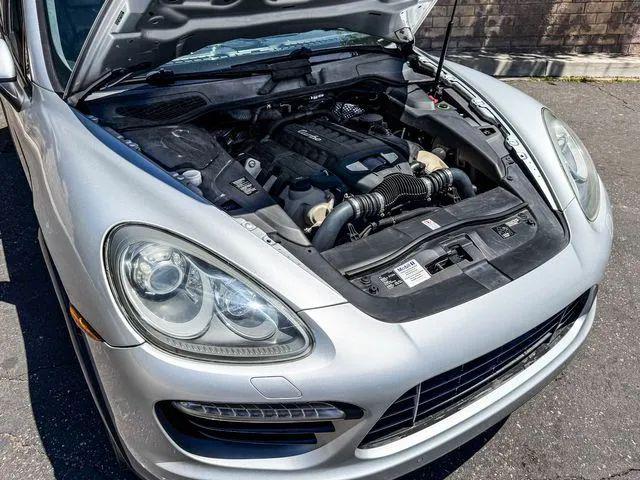 2011 Porsche Cayenne Turbo