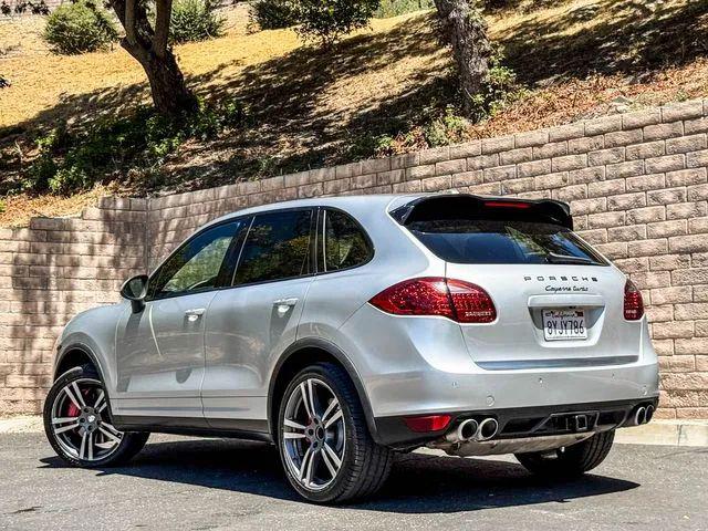 2011 Porsche Cayenne Turbo