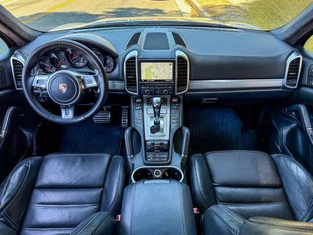 2011 Porsche Cayenne Turbo