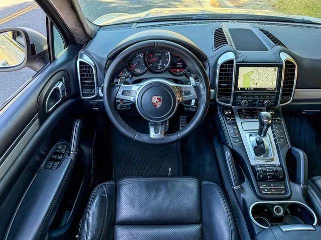 2011 Porsche Cayenne Turbo